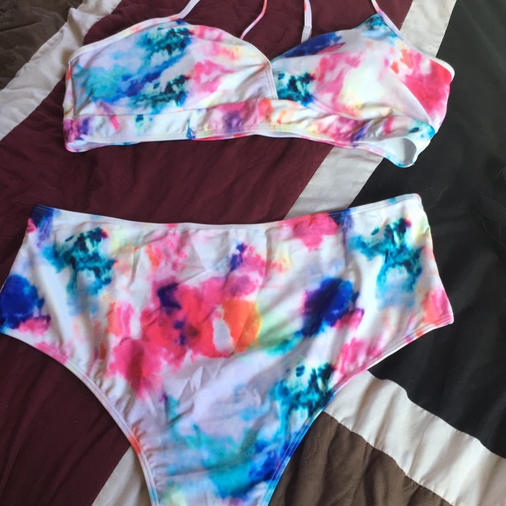 Swimming suit